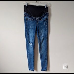 H&M distressed maternity skinny jeans
